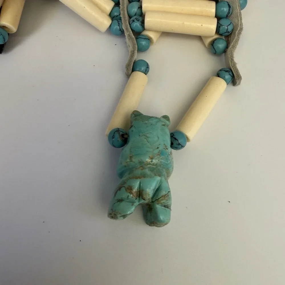 Native‎ American Turquoise Animal Bear Bird Fetish Necklace, Copper Clasp